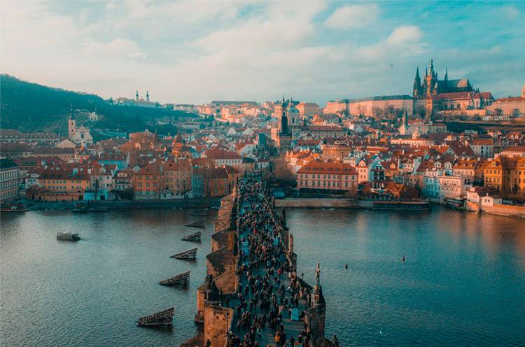 The restriction on obtaining visas to the Czech Republic has been extended until March 31, 2024